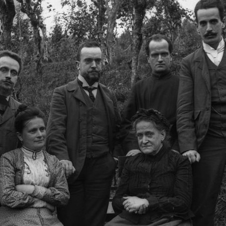 Gruppo di famiglia a Casa degli Orti 1904